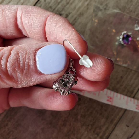 NWT Pink Iridescent Silver Tone Women's Drop Earrings - Picture 5 of 16